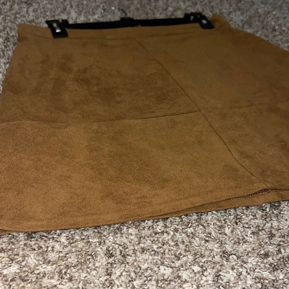 Sans Souci Size L Paneled Faux Suede Mini Skirt - Picture 7 of 9